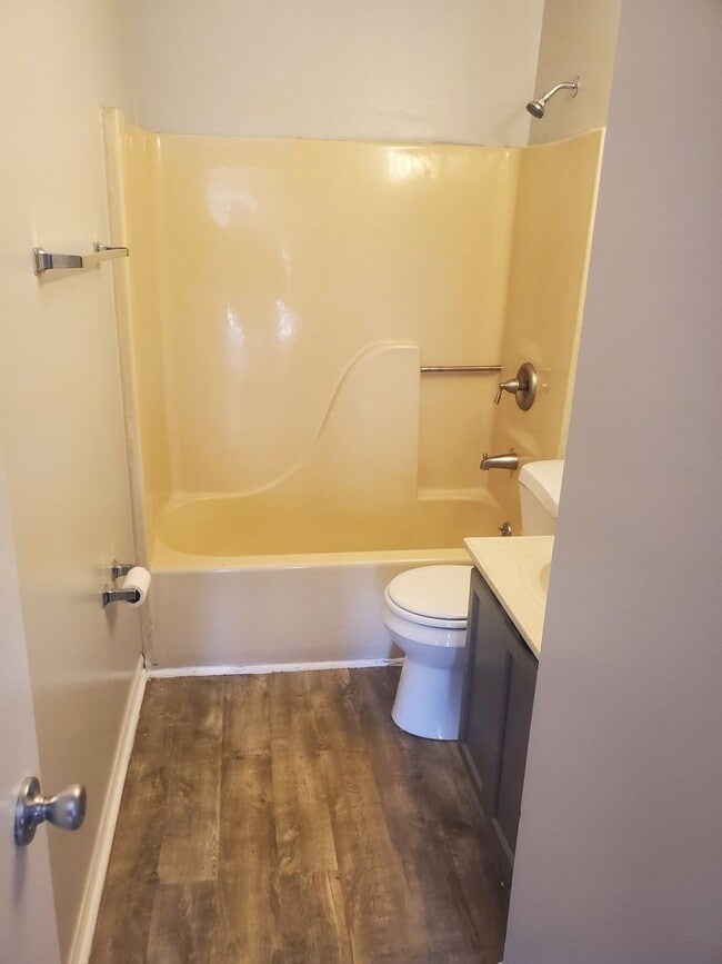 Foto del edificio - Sevierville - 2 bedroom, 1 bath apartment - Call Linda Meese (865) 591-6004