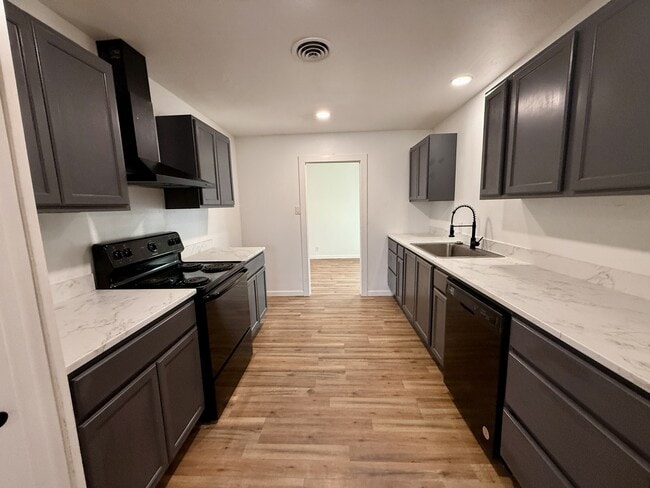 Foto del edificio - 904 Davis St