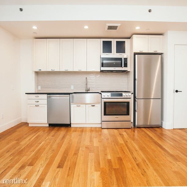 Foto principal - 1035 Fulton St