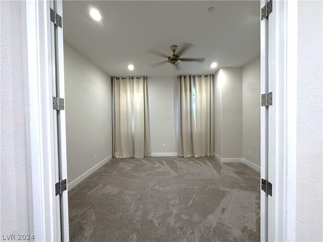Foto del edificio - 624 Sylvan St