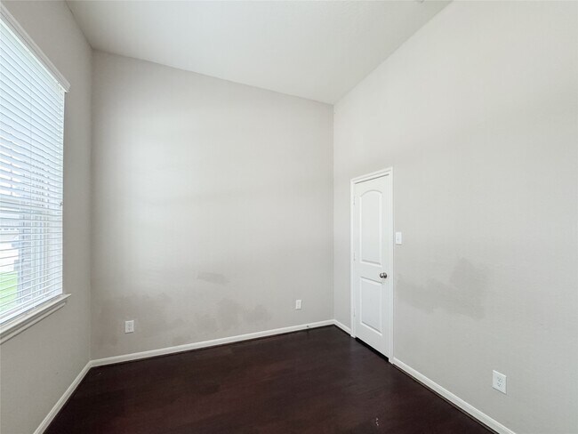 Foto del edificio - 4714 Western Brook Dr