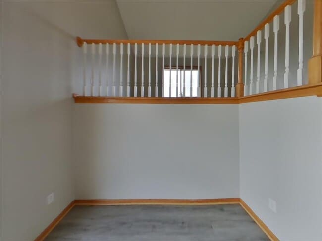 Foto del edificio - 5215 Pond View Ln