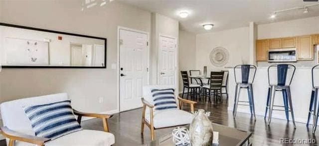 Building Photo - 15700 E Jamison Dr