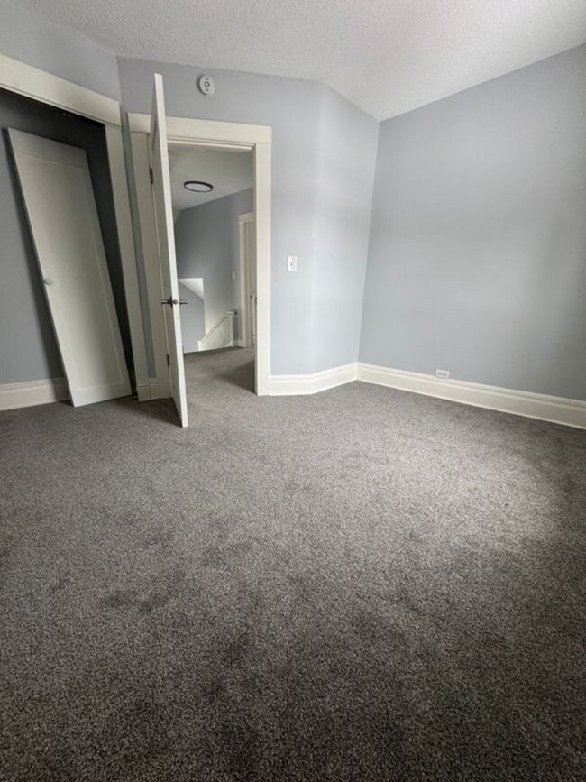 Foto del edificio - 804 6th Ave S