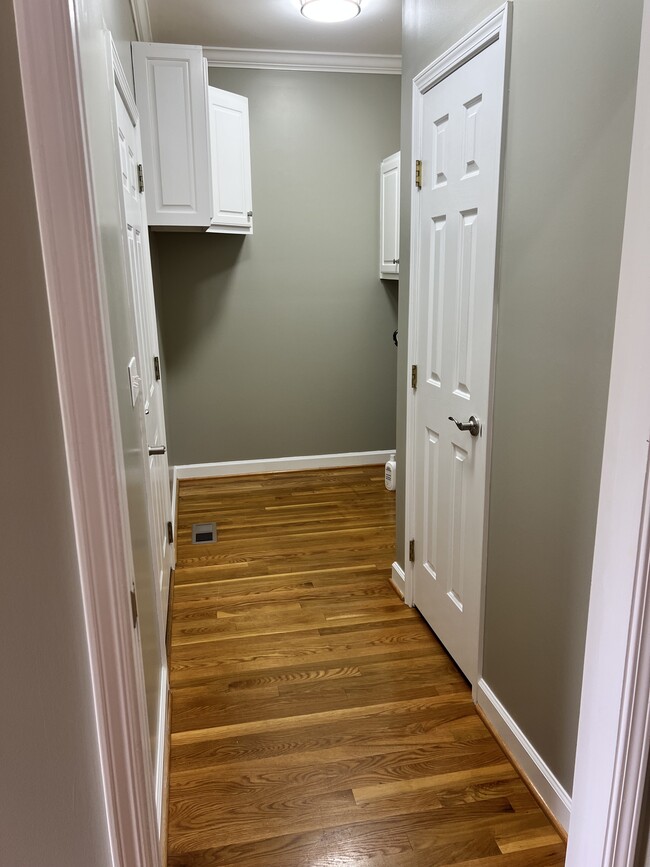 Laundry Room - 602 Eagles Cir