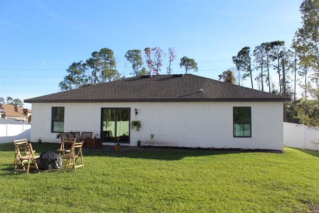 Building Photo - 3142 Lamarque Ave