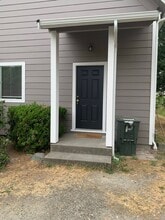 Building Photo - 800 Trail Rd