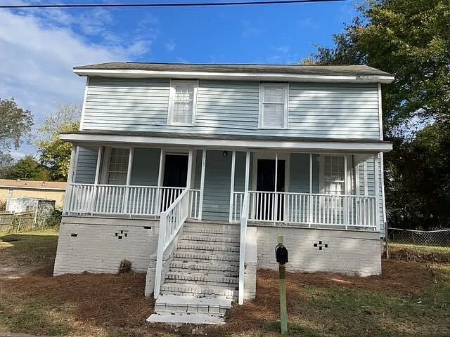 Foto principal - 615 Arthur St