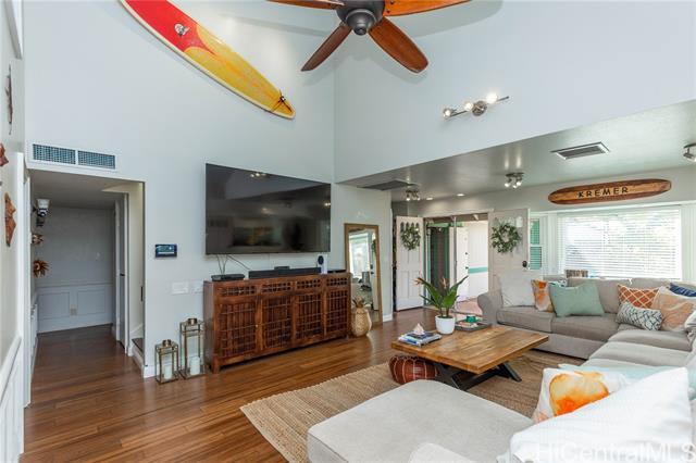 Foto del edificio - 91-206-206 Makahou Pl