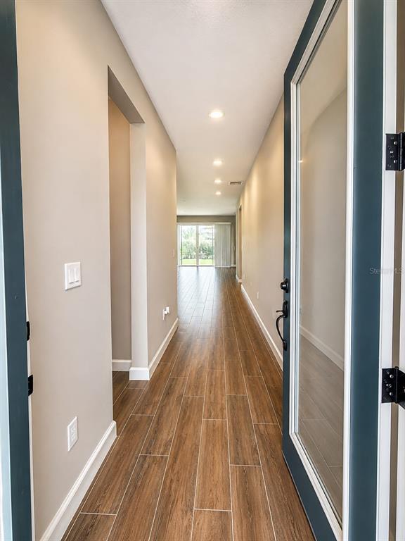 Building Photo - 708 Griffon Ave