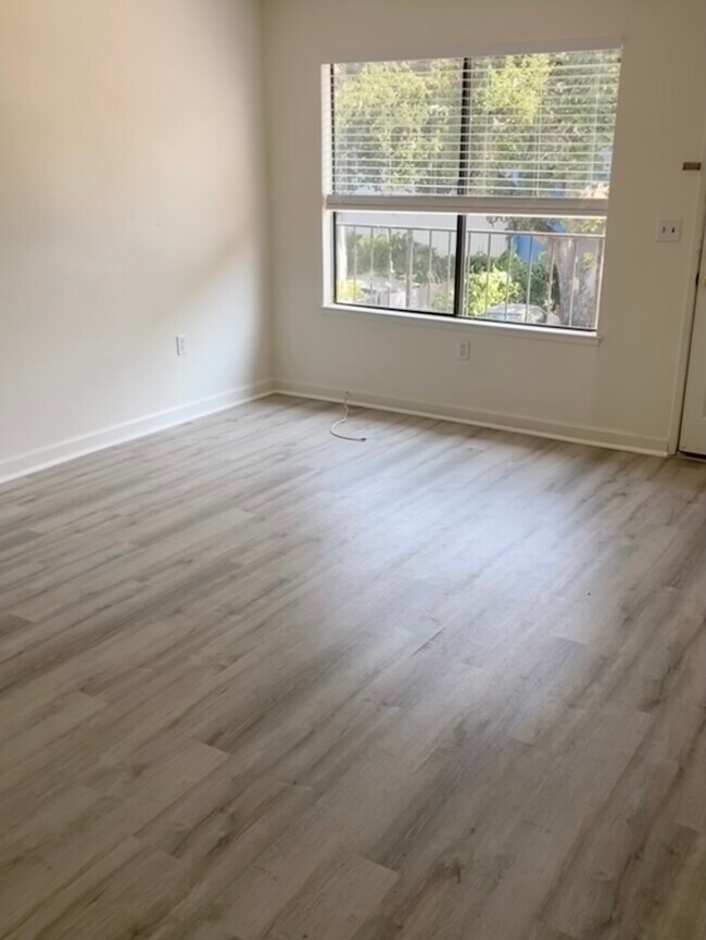 Building Photo - 4730 Scotts Valley Dr