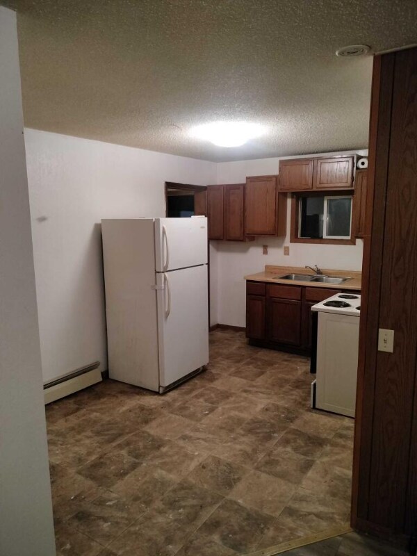 29 W 3rd Ave N Unit 1, Aurora, MN 55705 Room for Rent in Aurora, MN