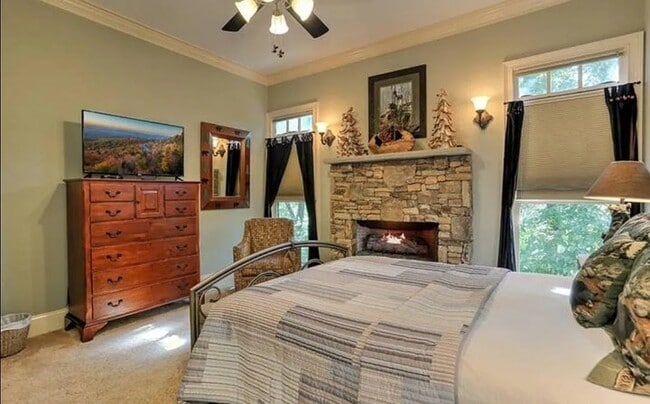 Building Photo - 191 Laurel Ridge Trail