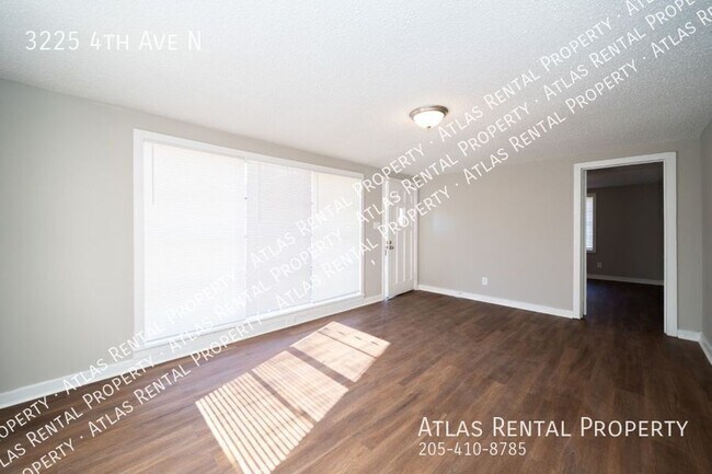 Foto del edificio - 3225 4th Ave N