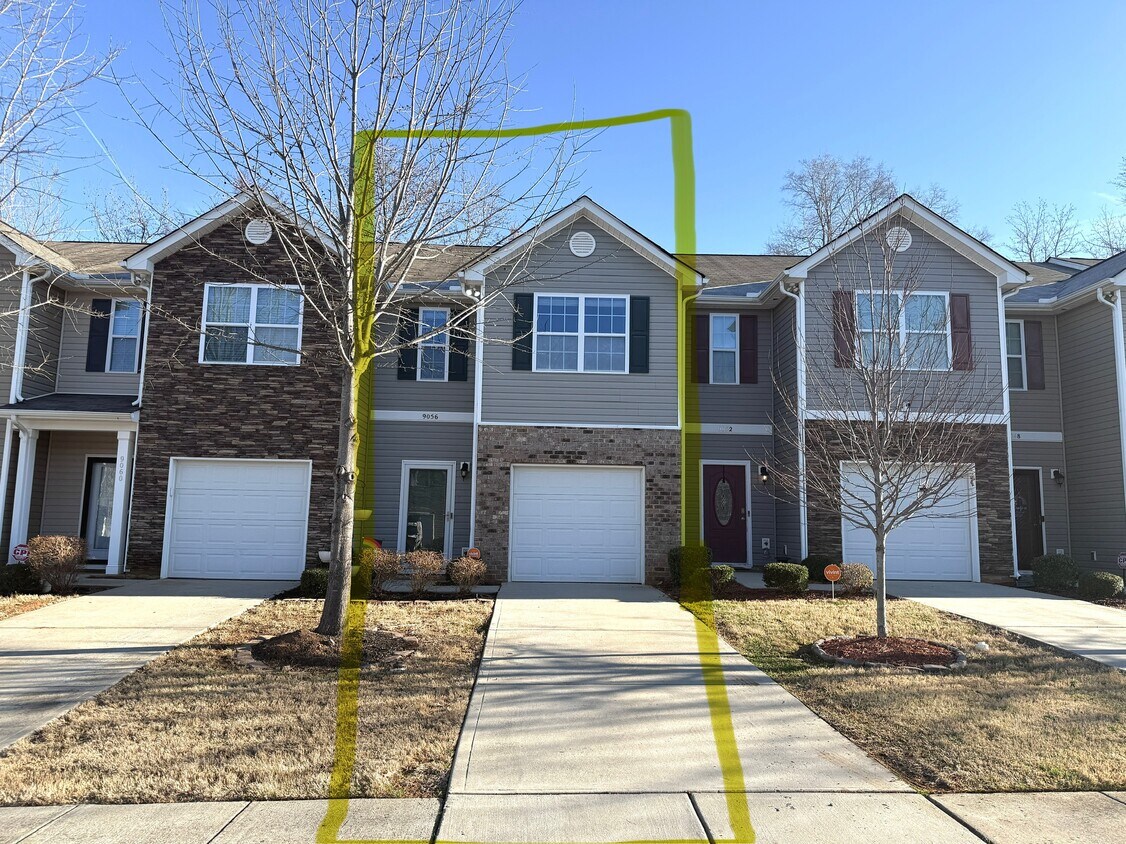 Primary Photo - 9056 Bradstreet Commons Way