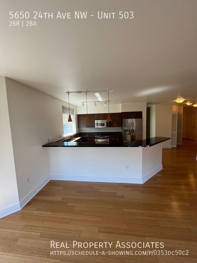 Building Photo - Ballard Condo