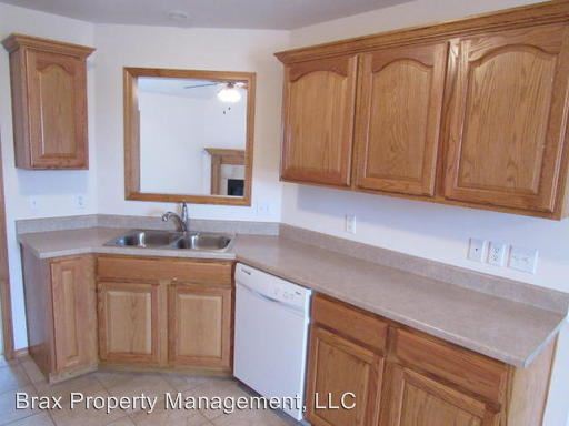 Building Photo - 1169 W Lois Ln