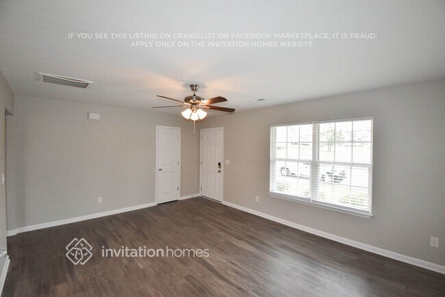 Building Photo - 2402 King Malcolm Ln