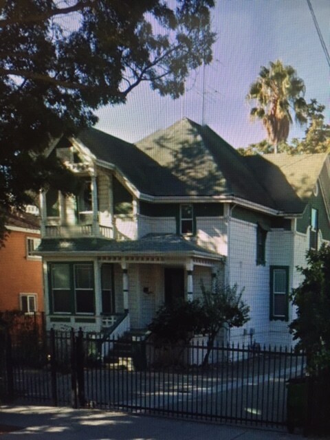 Foto del edificio - 145 N 5th Street