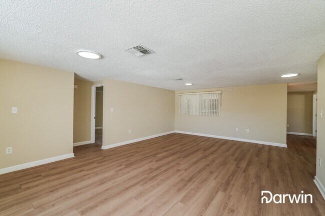 Building Photo - 9601 Shamokin Ln