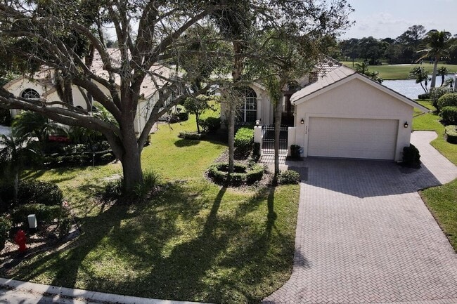 Building Photo - 7312 Mystic Way