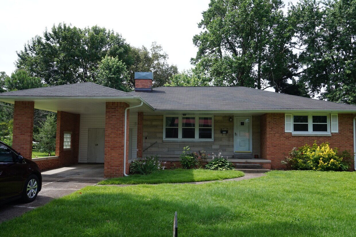Foto principal - 1701 Olive St