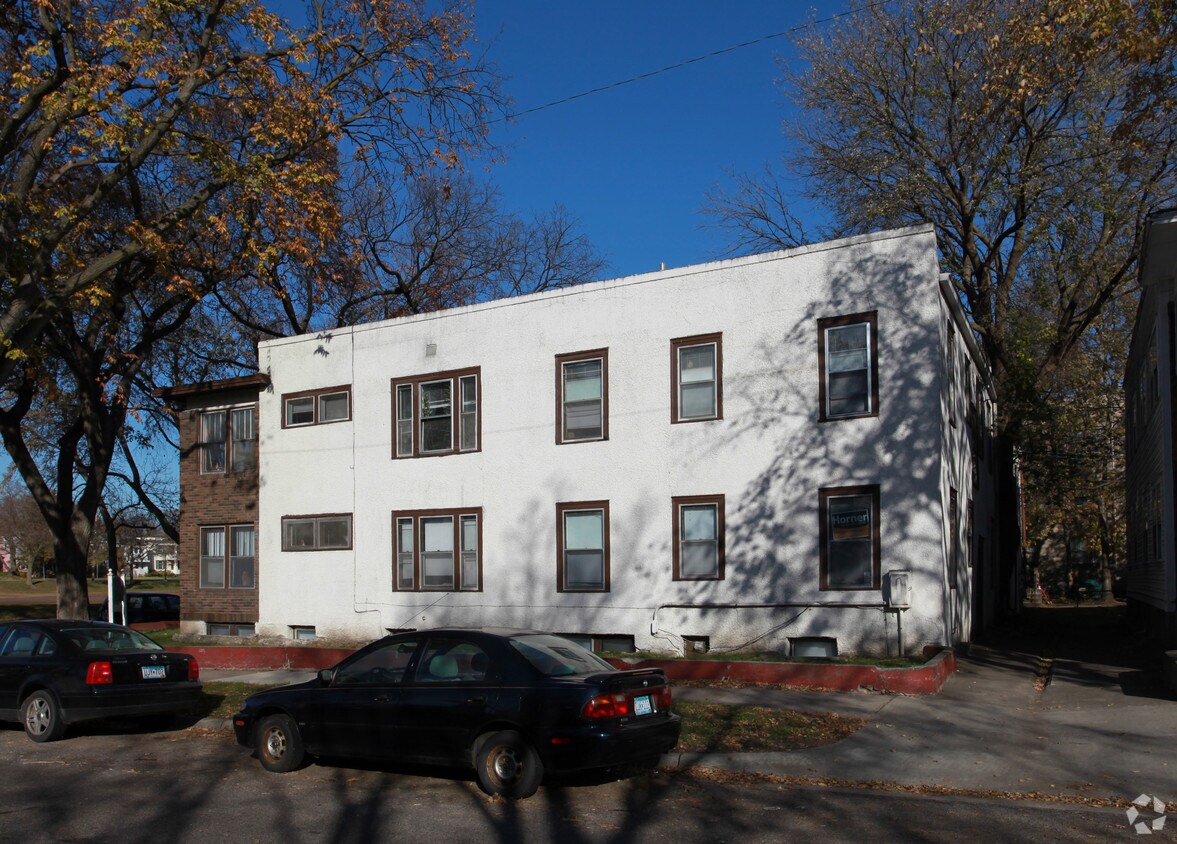 Foto del edificio - 3151 Aldrich Ave S