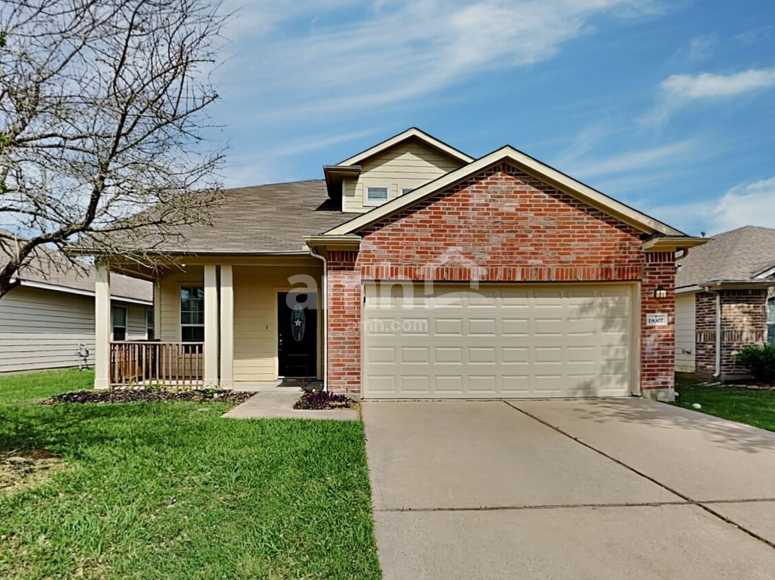Primary Photo - 19002 Bressingham Dr