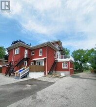 Building Photo - 1110 Simcoe St S