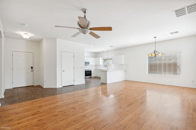 Foto del edificio - 3 br, 2 bath House - 44797 W Paraiso Ln