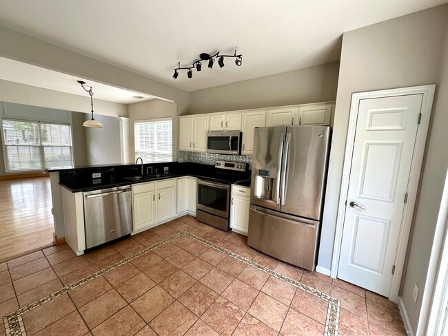 Foto del edificio - 2008 Chinabrook Ct