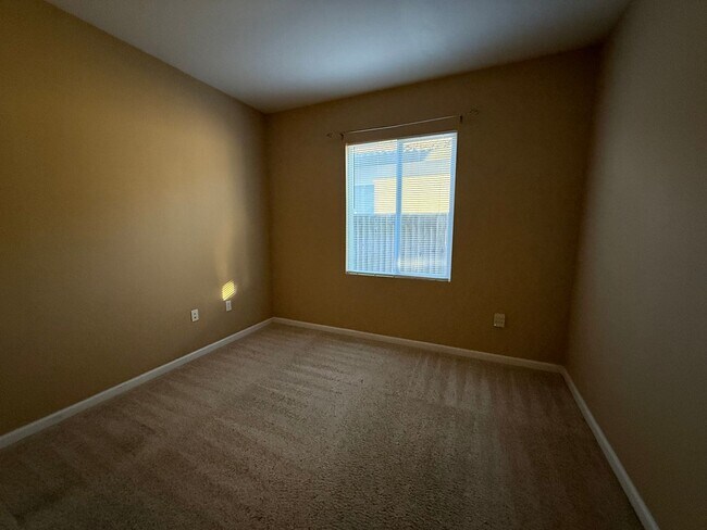 Foto del edificio - 3965 Collins St