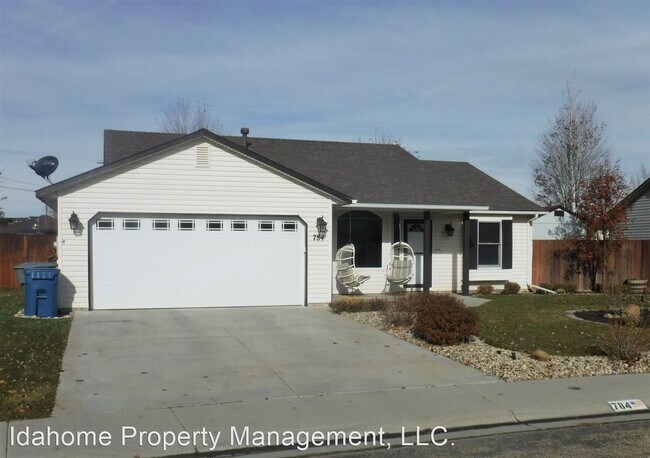 Building Photo - 3 br, 2 bath House - 784 Johnson Dr