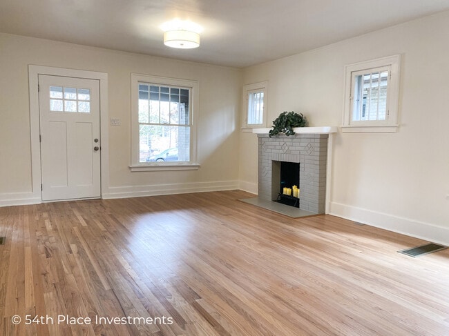 Photo - 1557 Harrison St (Denver, CO) House