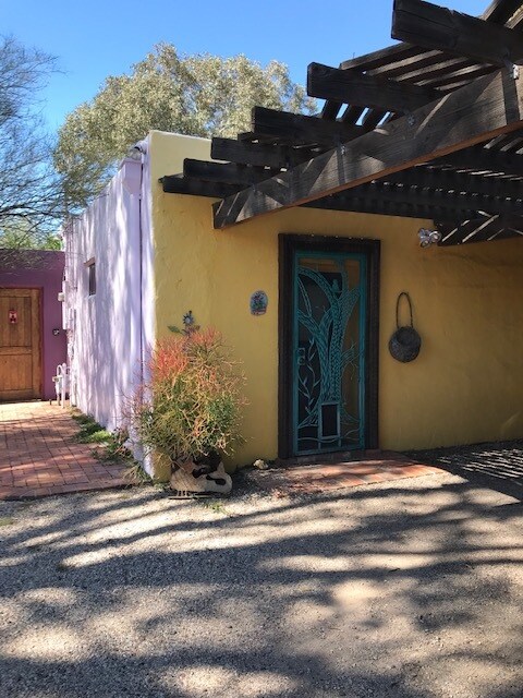 Entrance from carport - 114 S Calle El Centro