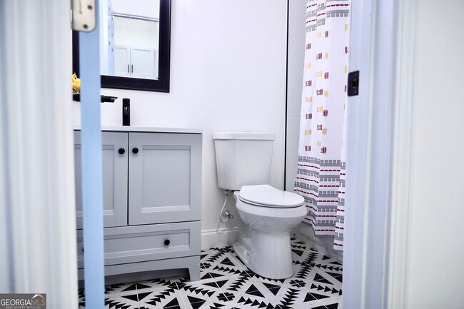 Foto del edificio - 278 Brooklake Pl