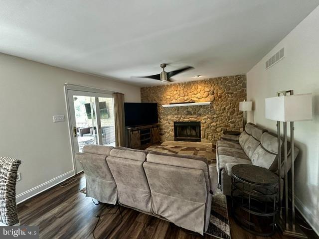 Foto del edificio - 4574 White Oak Ln
