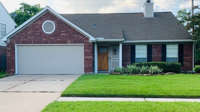 Foto del edificio - 8802 Sunny Point Dr