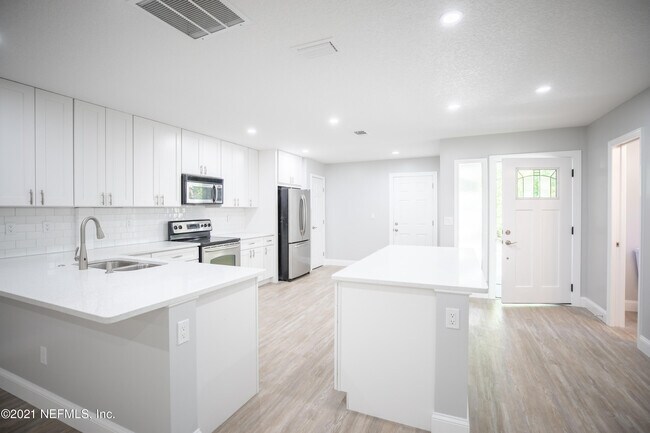 Building Photo - 1729 Ocean Grove Dr