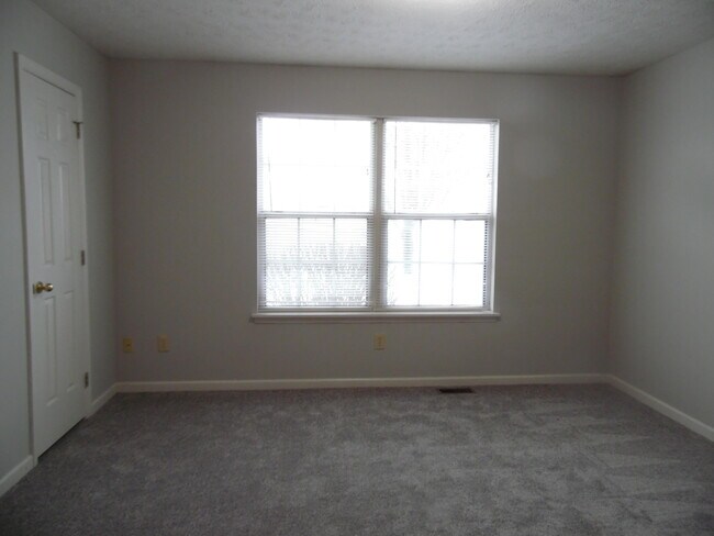 Building Photo - 1108 Ledgebrook Ct