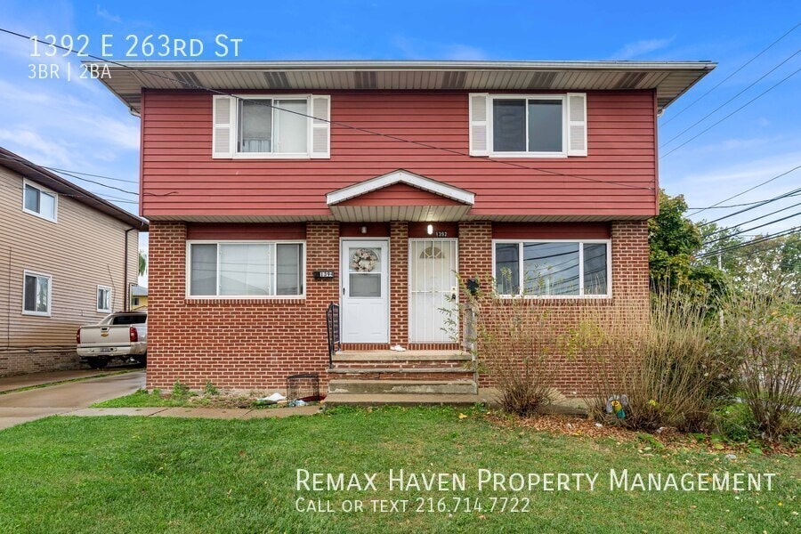 Primary Photo - 1392 E 263rd St