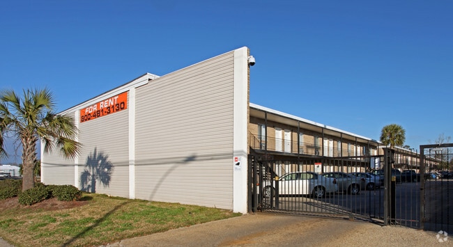 Building Photo - Patriot Point of New Orleans (FKA Bern-mas)