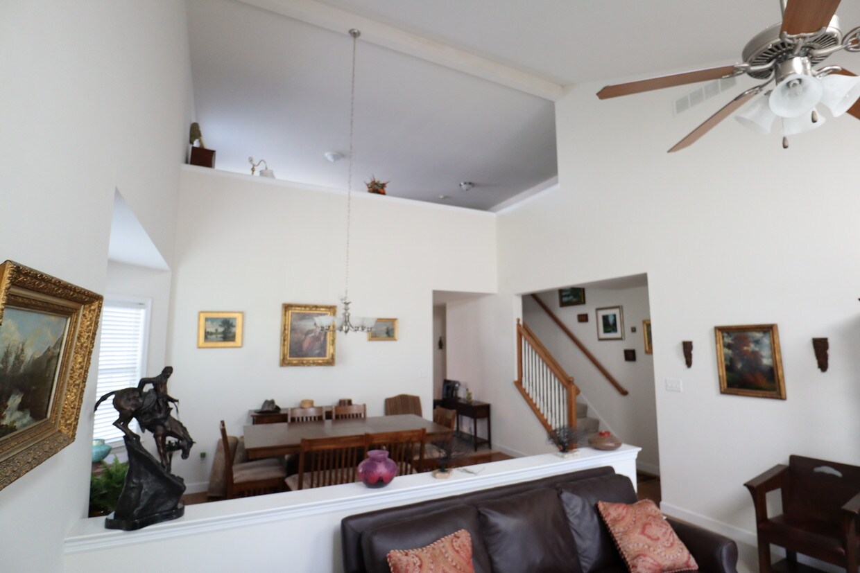 810 Rosemont Ct, Wyomissing, PA 19610 Townhome Rentals in Wyomissing