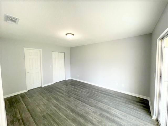 Foto del edificio - 705 Harland Ct