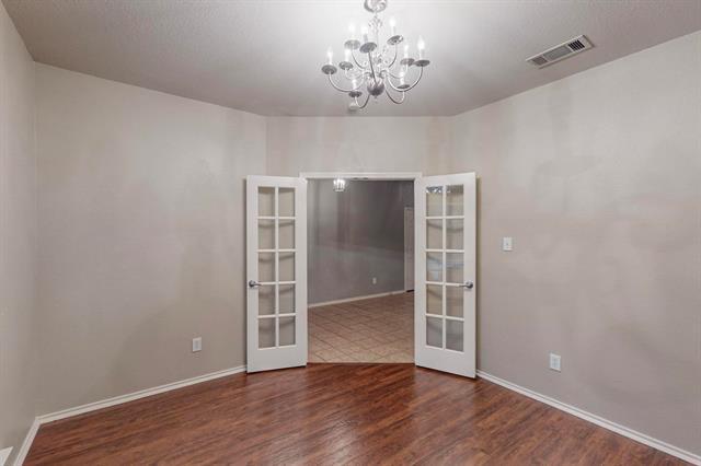 Building Photo - 7048 Summit Parc Dr