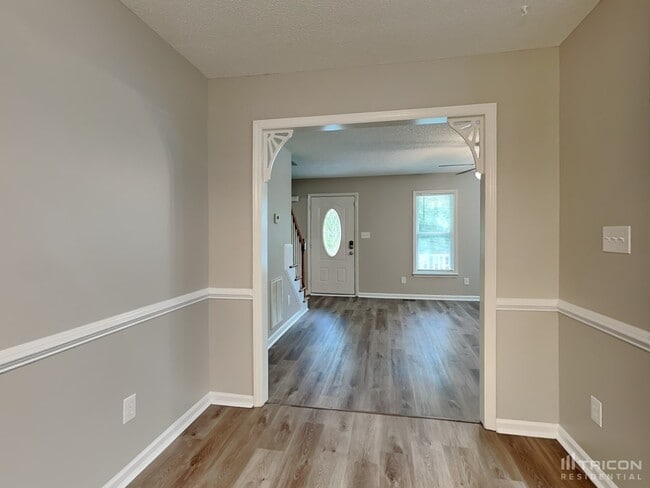 Foto del edificio - 612 Kankakee Ct