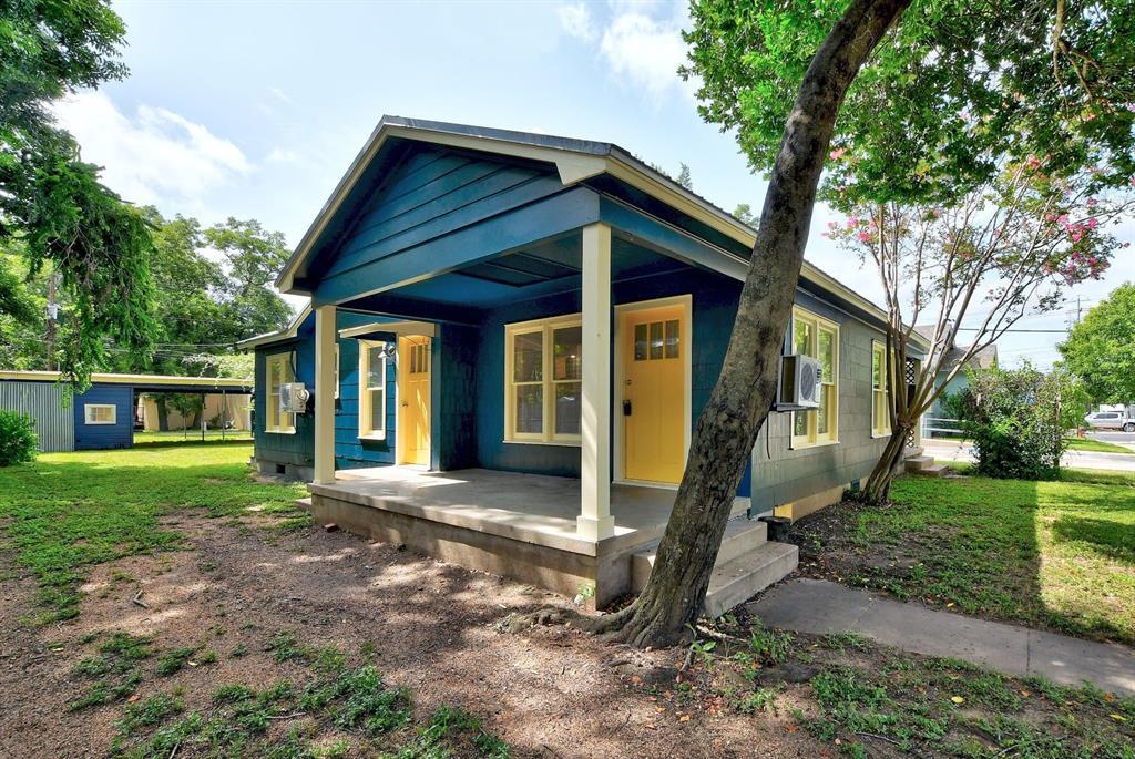 302 Olive St, Smithville, TX 78957 Townhome Rentals in Smithville TX