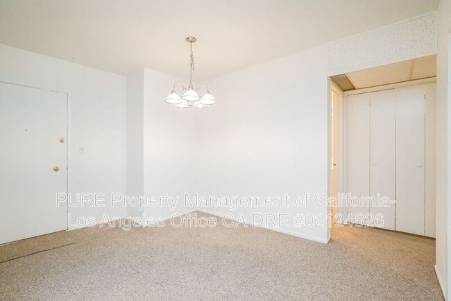 Building Photo - 8745 Delgany Ave