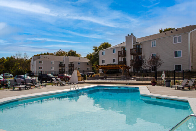 Building Photo - The Residences of Auburn Hills