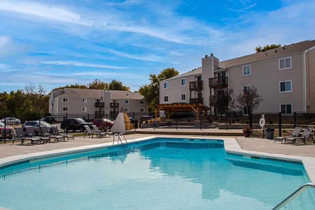 Building Photo - The Residences of Auburn Hills